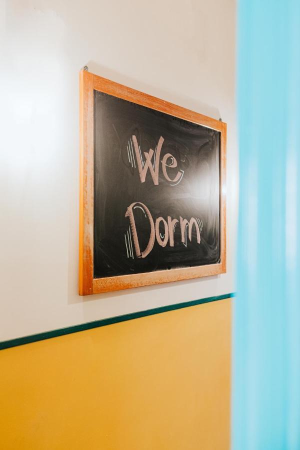 Хостел Habari We Dorm Экстерьер фото