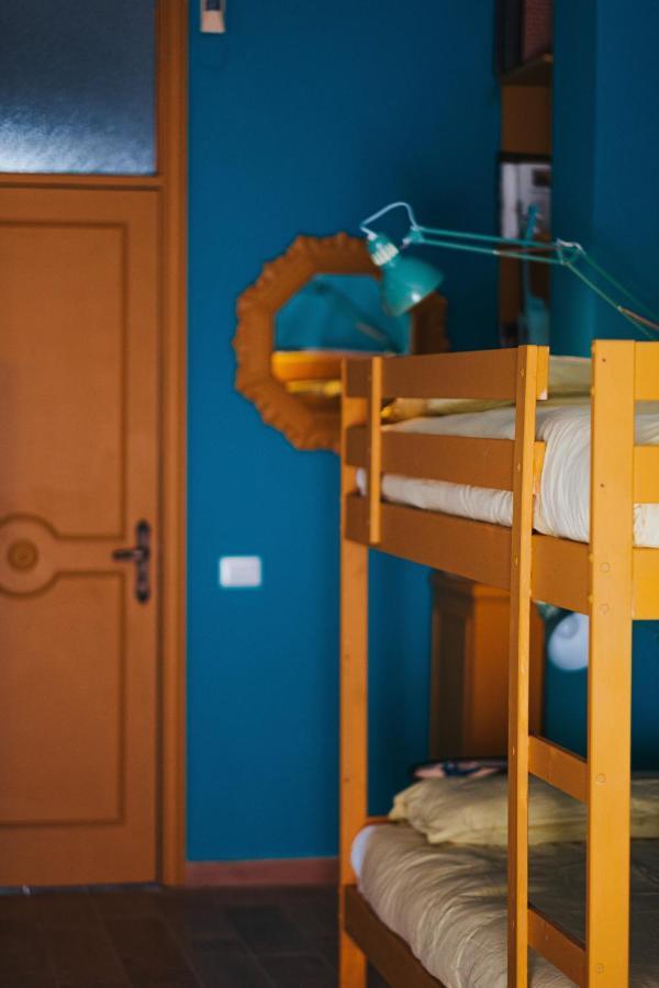 Хостел Habari We Dorm Экстерьер фото
